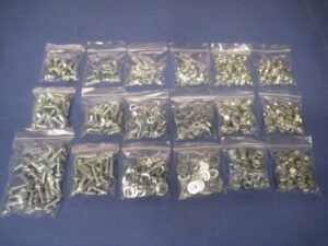 650 PIECE UNF NUT, BOLT AND WASHER KIT  650KIT