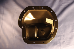 (23) MGB TUBE AXLE DIFF COVER MB99 BTB675