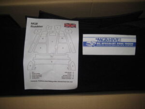 HMP6132  MGB ROADSTER RHD MOULDED CARPET SET 4 SYNCHRO 1968 ON