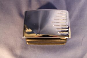 (23) MGB AHH7061 EARLY ASHTRAY