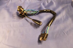 (2) MGB MIDGET BHA4948 INDICATOR SWITCH 1970-1971 WITH HORN