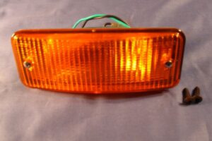 (34) MGB BHA5322 RUBBER BUMPER INDICATOR LIGHT UNIT