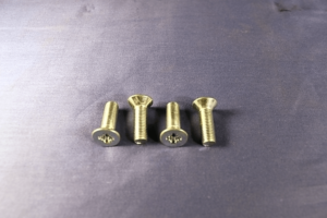 MGB DOOR HINGE SCREWS SF605081