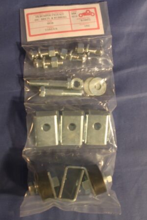 (53) AHH6208BK MGB FRONT CHROME BUMPER FITTING KIT