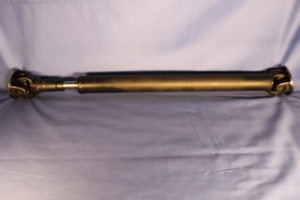 (18) MGB NEW PROPSHAFT OUTRIGHT AHH7487 4 SYNC 1968-80