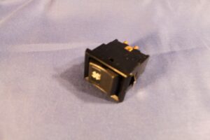 (11) MGB ILLUMINATED HEATER FAN ROCKER SWITCH AAU3204 1977 ON