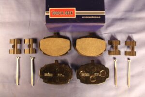 (3) MGB Borg & Beck Brake Pads inc pins & clips GBP202KIT