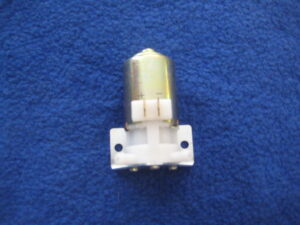 MGB & MIDGET ELECTRIC WASHER PUMP GWW125 LUCAS
