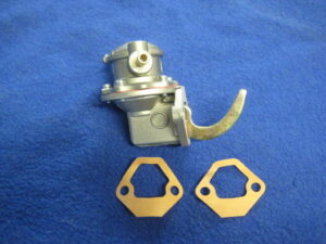 (19) MIDGET 1500 PETROL FUEL PUMP FOR SPACER BLOCK TKC3417