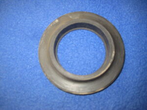 (8) MIDGET FUEL PETROL GROMMET NECK TO BODY AHA5445