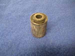 (20) MGC TIE BAR BUSH BTB827