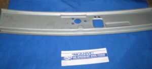 (34) MGB BONNET LOCKING PLATFORM / SLAM PANEL  MB66