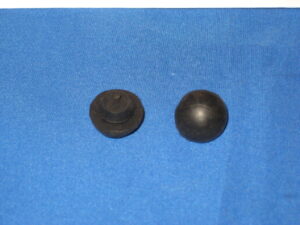 MGB ROADSTER FLIP HANDLE DOOR BUFFERS PAIR ADA803