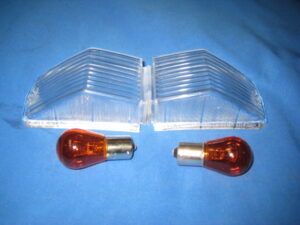 MGB PAIR FRONT SIDE LAMP INDICATOR CLEAR LENS AND ORANGE BULBS 516307KIT