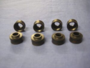 12B2104X8 MGB IMPROVED VALVE STEM OIL SEALS SET OF 8