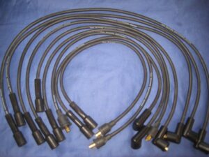 MGB GT V8 PLUG LEAD SET GHT107