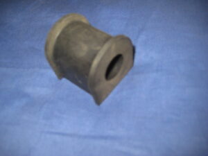 (17) MGC STANDARD ANTI ROLL BAR BUSH 11H460