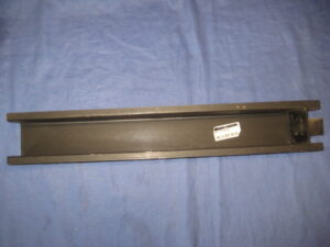 (29) MG MIDGET CHASSIS SECTION WITH JACKING POINT MS48