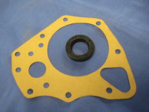 88G545K MGB 4 SYNCRO GEARBOX FRONT GASKET AND OIL SEAL KIT 1968 ON