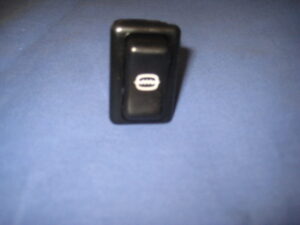 MGB GT HEATED REAR WINDOW SWITCH BHA5114 1972-76
