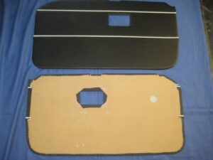 DP124 MGB PAIR OF DOOR TRIM PANELS 1968-1970 SCREW TYPE FIXING