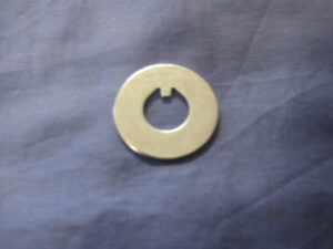 1A4742 MGB FRONT WHEEL BEARING LOCATING WASHER