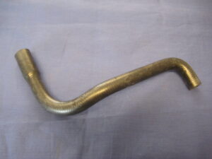 BHH1083 MGB GT V8 HEATER HOSE LONG