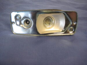 BHA4966A MGB FRONT SIDE LAMP WIRED BACK PLATE & GASKET