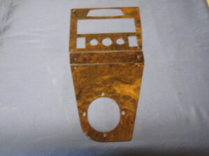 S042 MGB WALNUT FASCIA FOR RADIO CONSOLE 1971-76