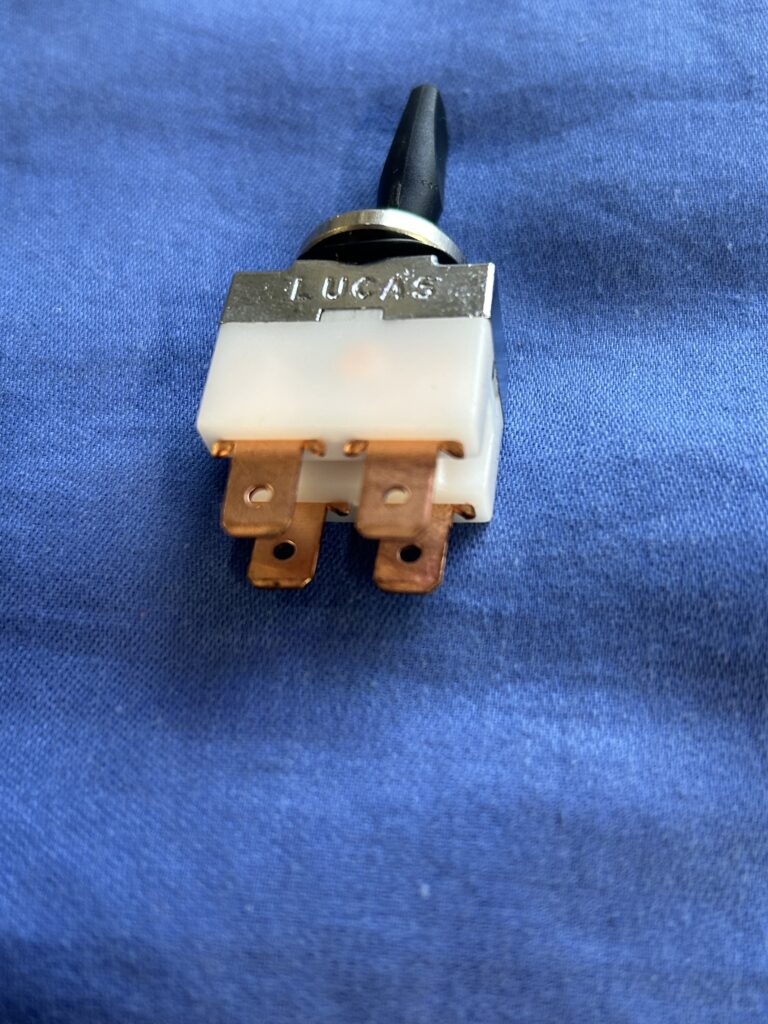 (2) MIDGET & MGB TOGGLE WIPER SWITCH SINGLE SPEED 149011A - Image 2