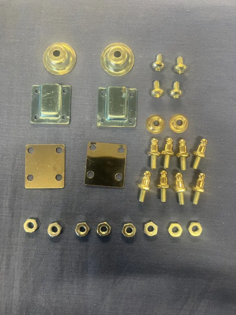 97H717KIT MGB ROADSTER HOOD PEG FITTING KIT