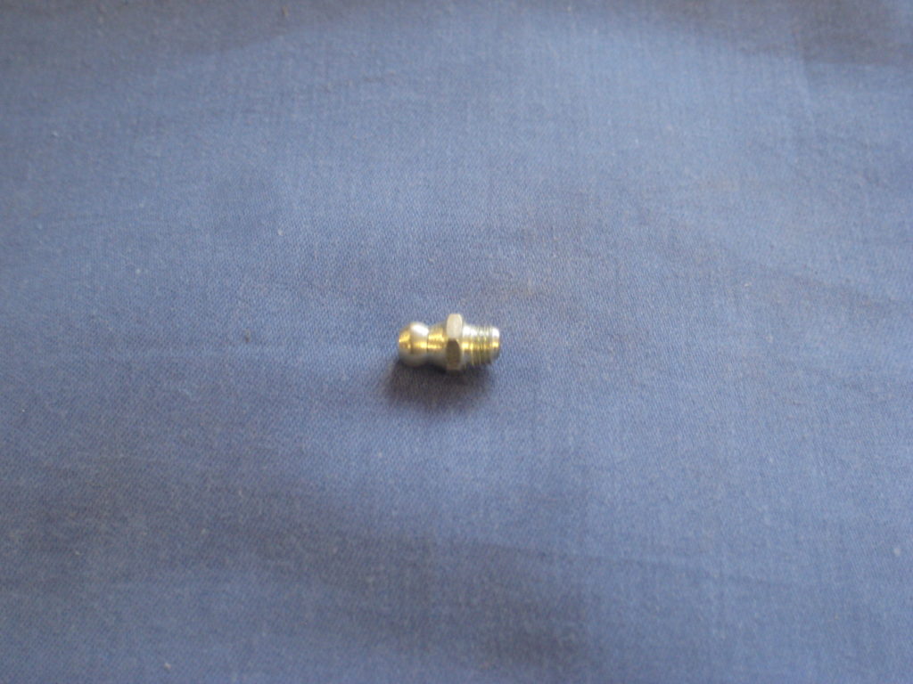(14) MGB & MIDGET STRAIGHT GREASE NIPPLE UHN400