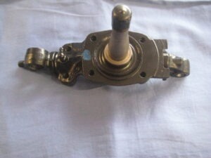 (23) MIDGET RECONDITIONED KINGPIN ASSY STUB AXLE 2A4304E DRUM BRAKES