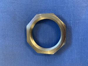 1G7448 MGB BANJO AXLE LOCK NUT RHT