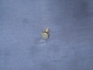 GCS1001S MGB DISTRIBUTOR POINTS SCREW 25D