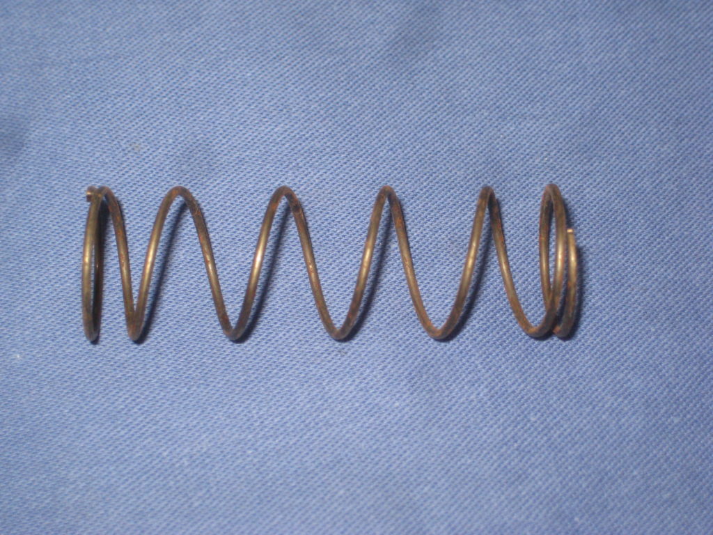 6K871 MGB ENGINE ROCKER SPACER SPRING