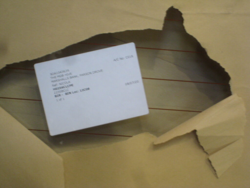 MGB GT TAILGATE HEATED REAR WINDOW GLASS SCREEN - Image 2