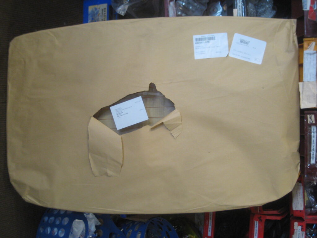 MGB GT TAILGATE HEATED REAR WINDOW GLASS SCREEN