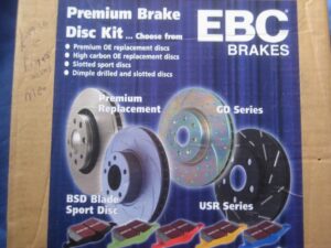 MGC EBC DRILLED & GROOVED BRAKE DISCS PAIR GD207 MGC