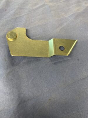 AHH7382 MGB CARB PETROL FUEL OVERFLOW BRACKET 1962-76
