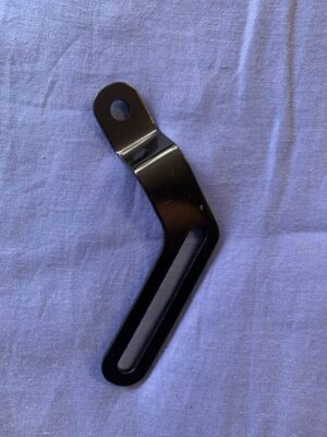 BHH997 GT V8 ALTERNATOR AJDUSTING LINK BRACKET V8