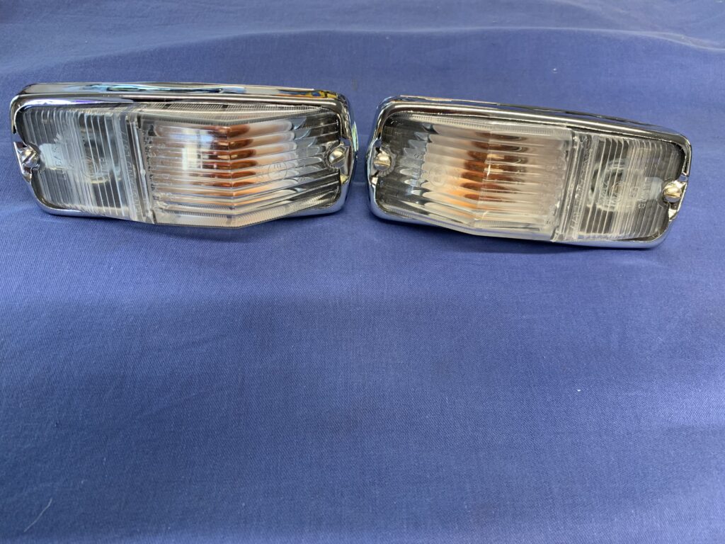 MGB PAIR CHROME BUMPER INDICATOR UNIT SIDE LAMPS WITH CLEAR LENSE BHA4966C