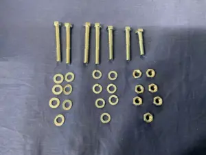 MBK101 MGB SET OF GEARBOX BELL HOUSING BOLTS 3 SYNCRO